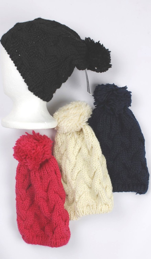 Beanie pack of 12 cable knit w pompom Style: HS/4230 image 0